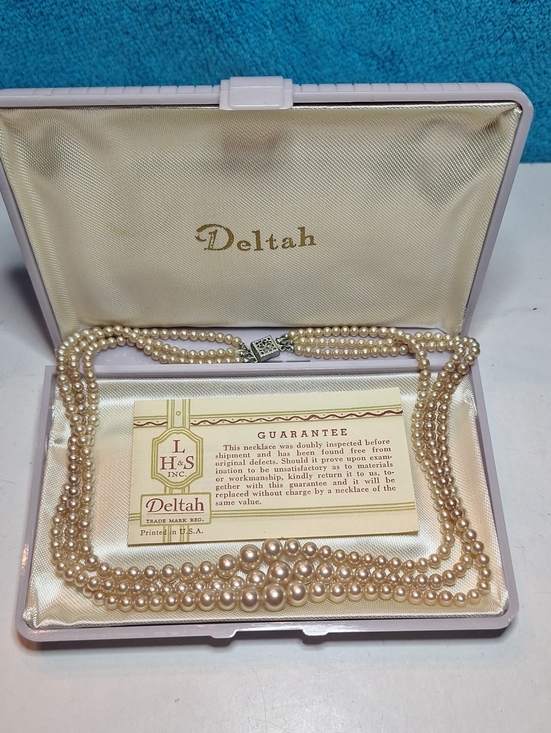 Deltah Jewelry - Beautiful Deltah Three Strand Simulated Pearl Vintage Antique Necklace